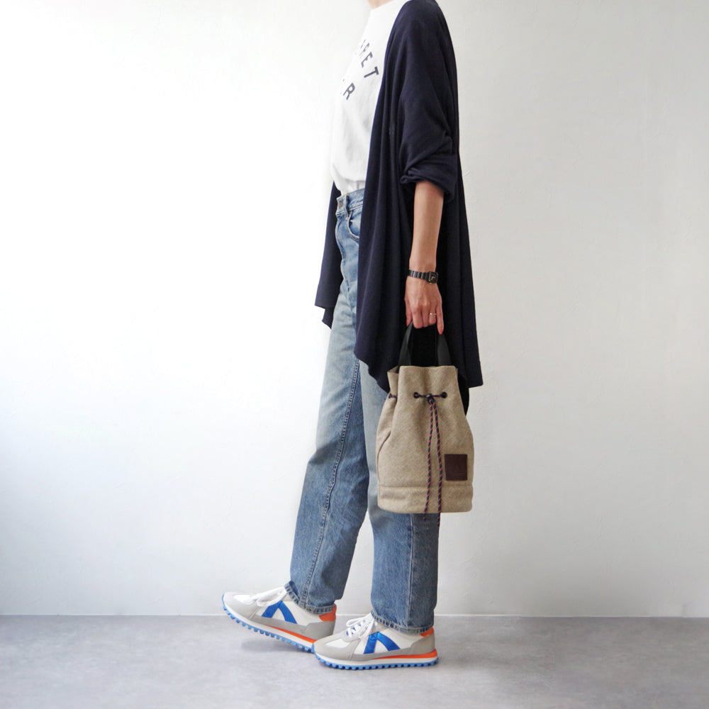 DRAWSTRING SHOULDER BAG BEIGE
