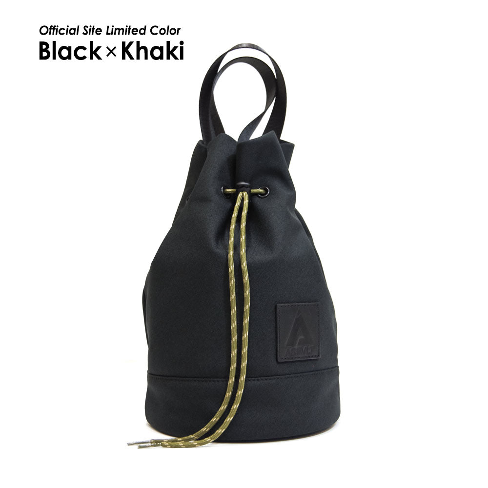 DRAWSTRING SHOULDER BAG BLACK