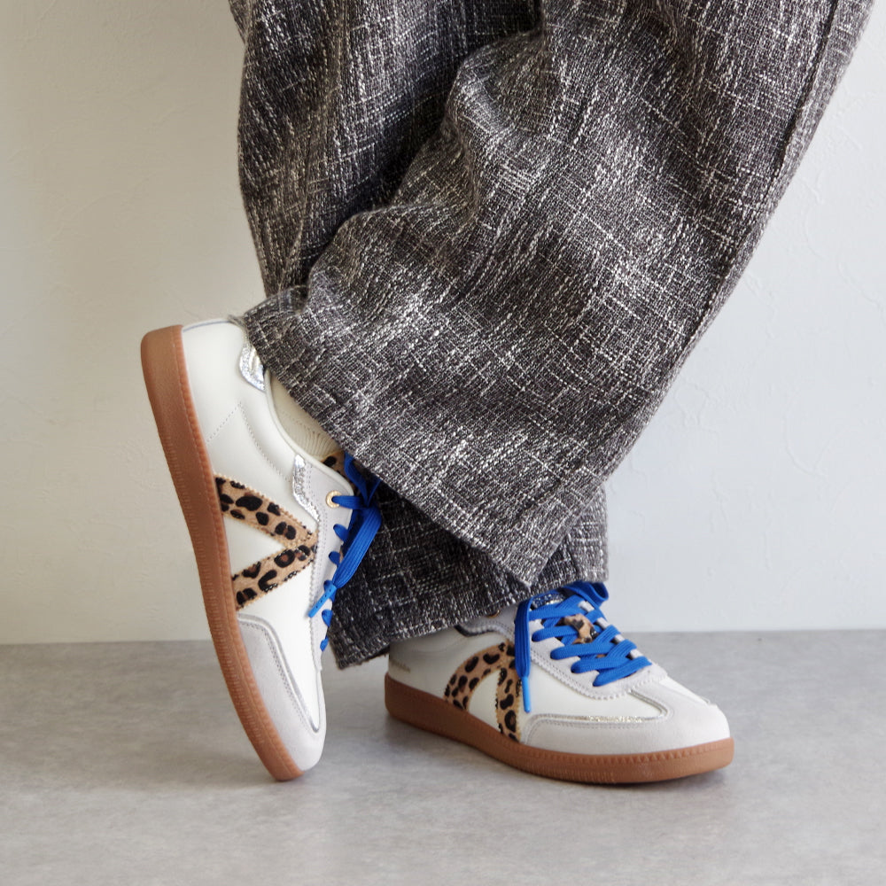 ELITE CLASSIC WHITE LEOPARD PONY HAIR SILVER BLUE