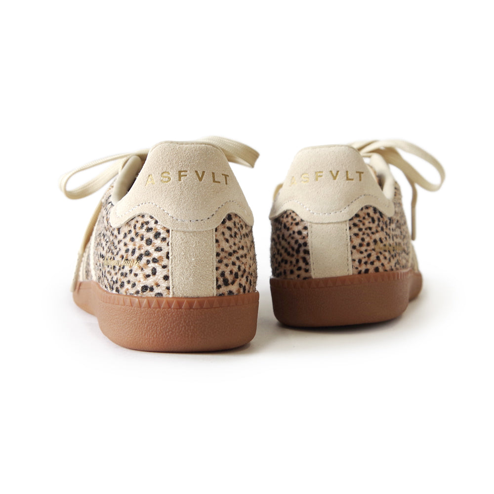 ELITE CLASSIC TAN DOTS PONY HAIR