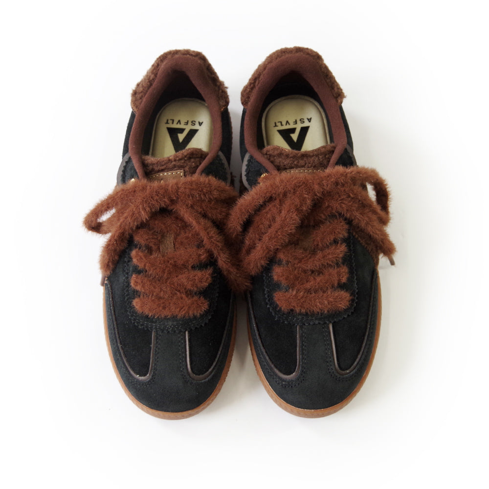 ELITE CLASSIC BLACK BROWN SHERPA