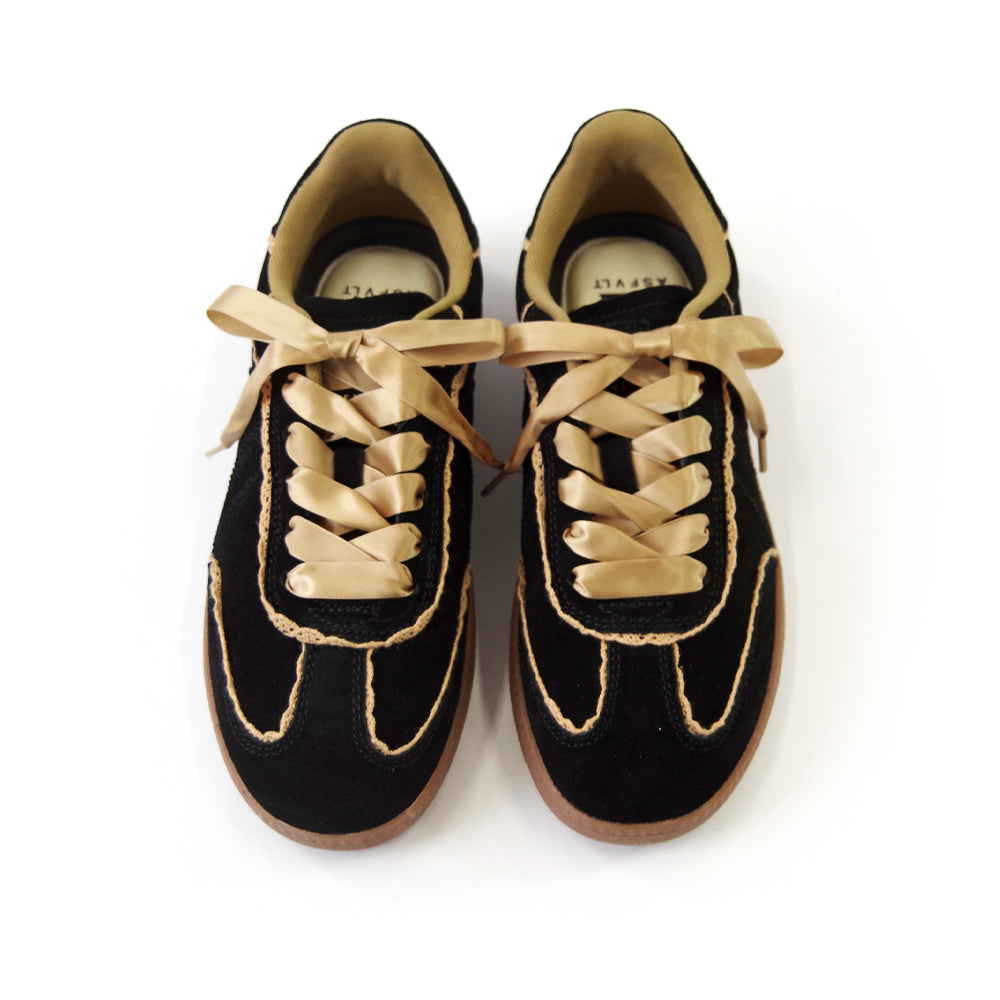 ELITE CLASSIC BLACK CREAM DENTELLES