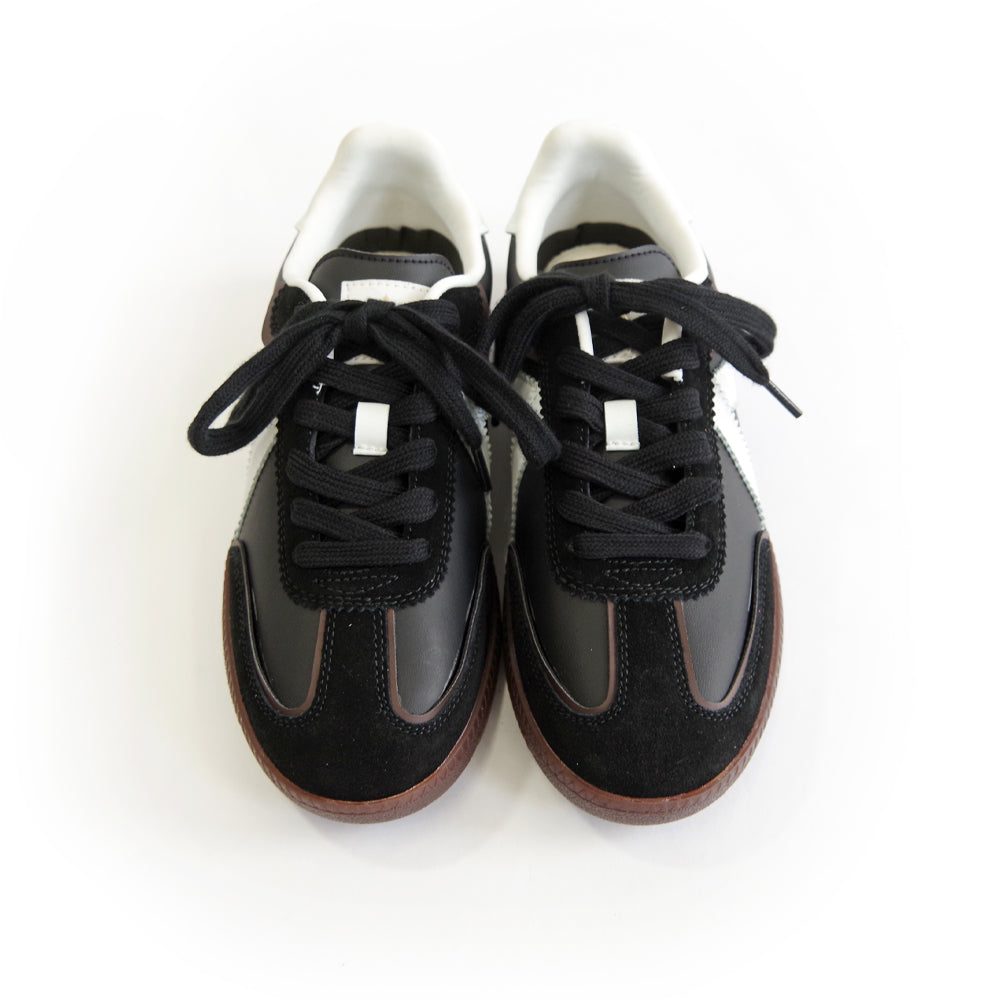ELITE CLASSIC BLACK WHITE DK GUM