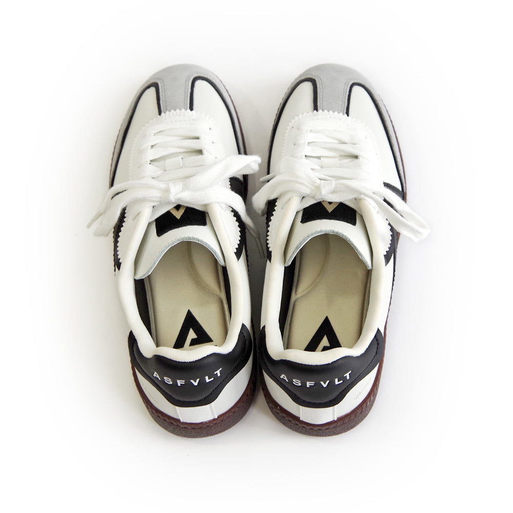 ELITE CLASSIC WHITE BLACK DK GUM