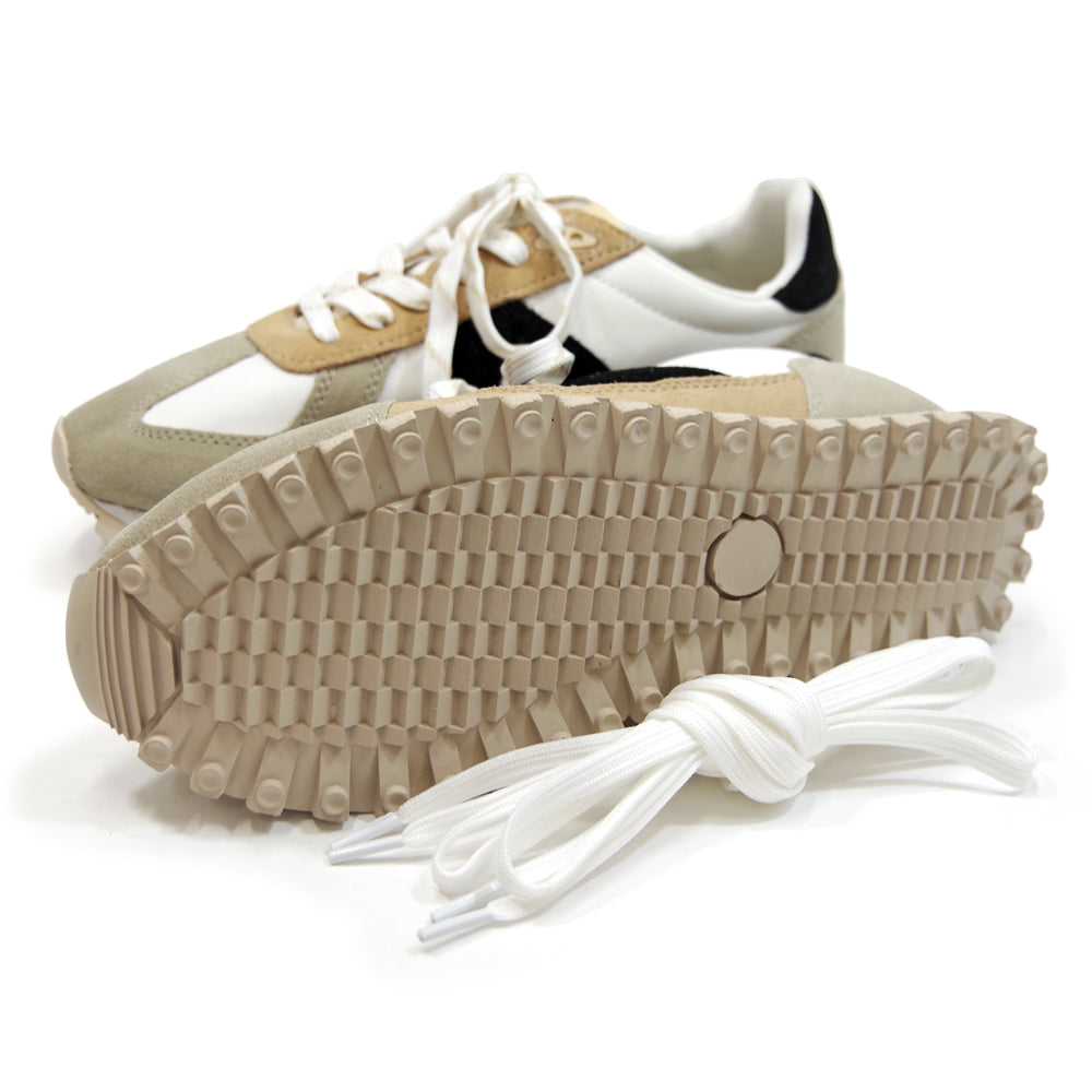 GATE WHITE TAN BLACK GREY