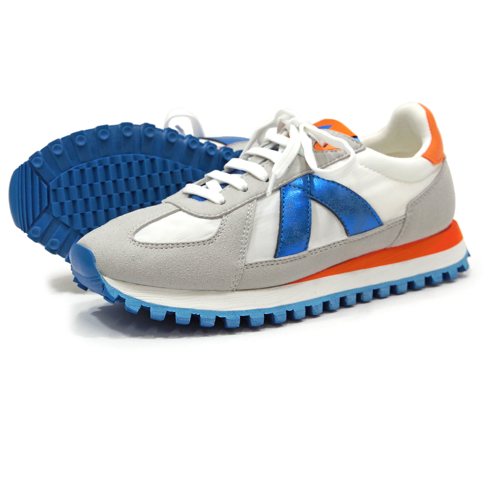 GATE WHITE BLUE METAL CORAL