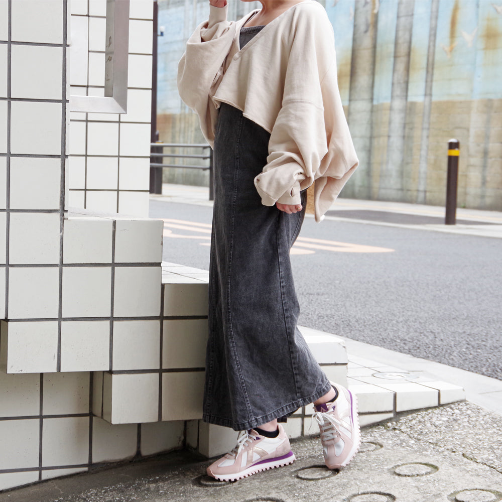 GATE WHITE PINK METAL PINK