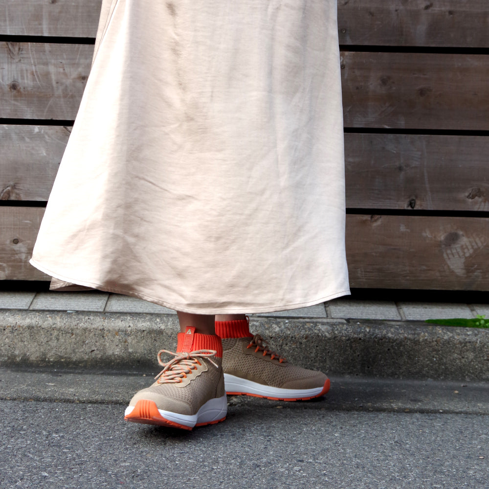 PURSUIT MID SAND ORANGE