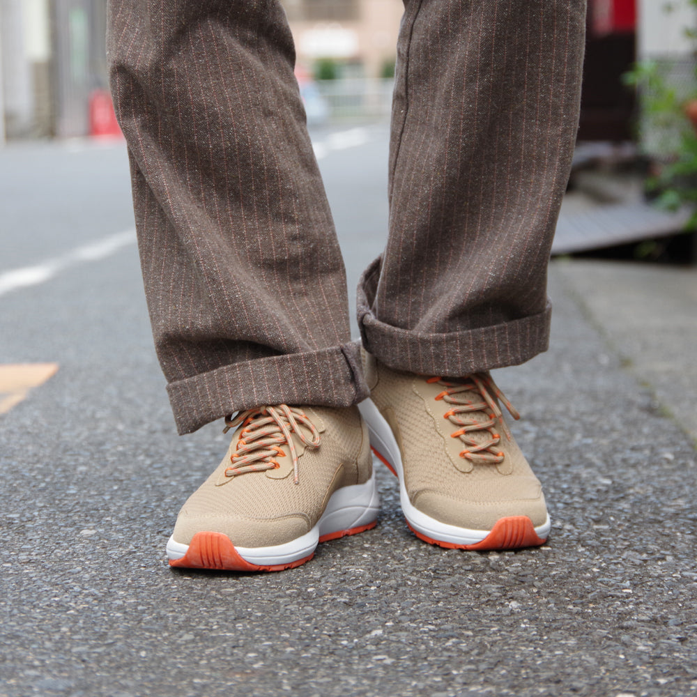 PURSUIT MID SAND ORANGE