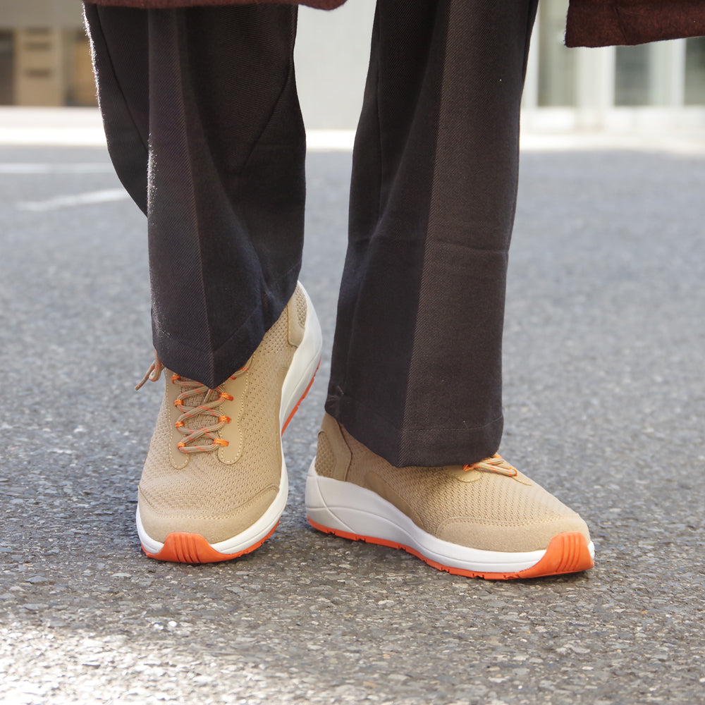 PURSUIT MID SAND ORANGE
