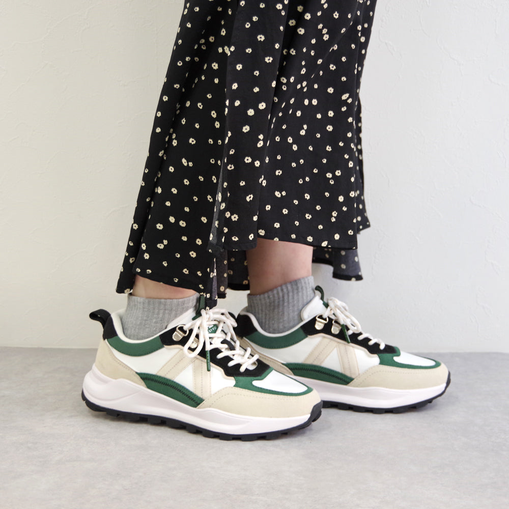 VISION TREK WHITE TAN GREEN BLACK