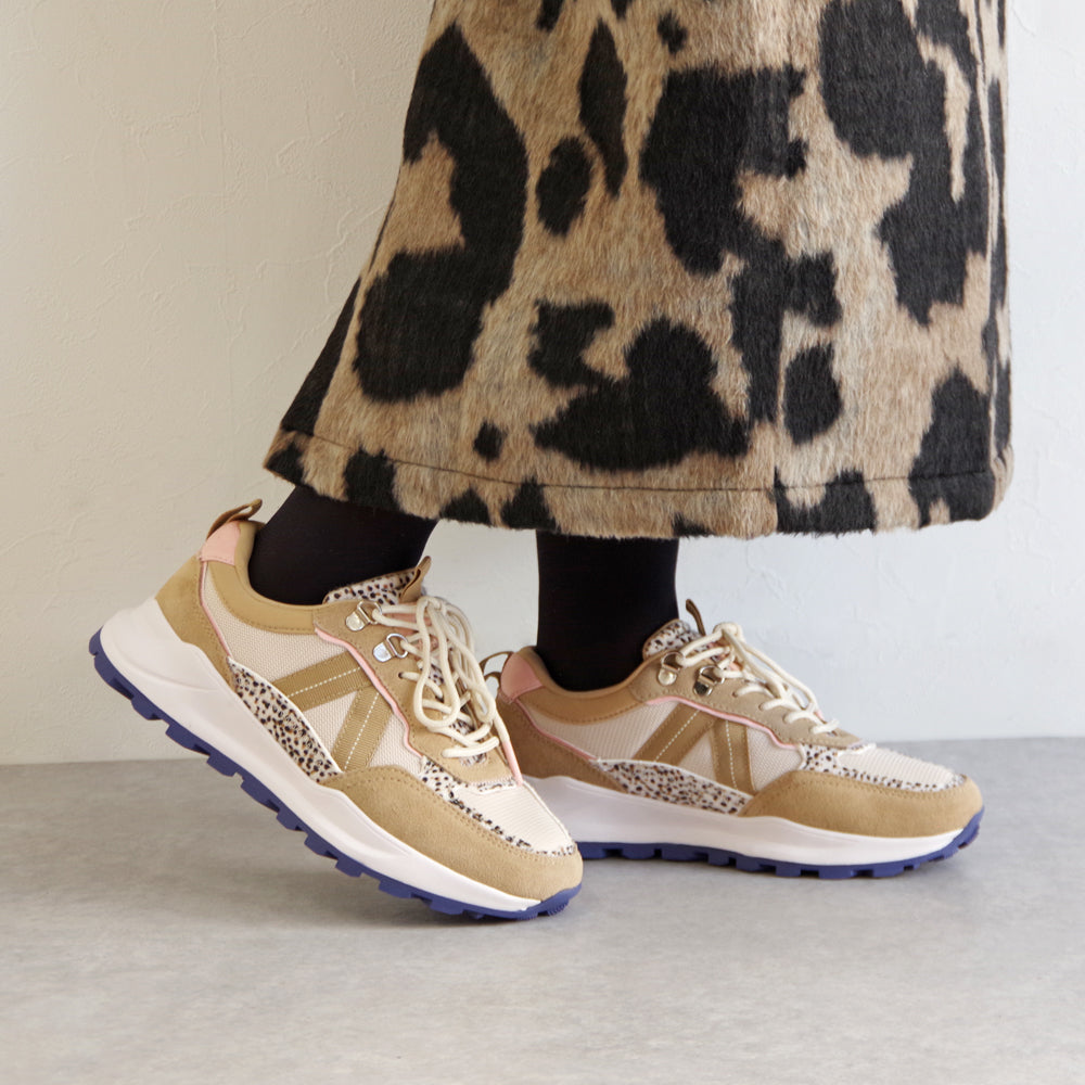 VISION TREK BEIGE TAN PONY HAIR