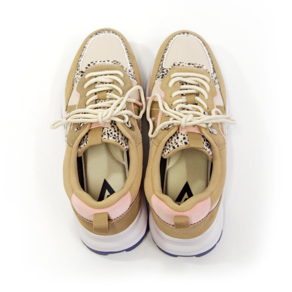 VISION TREK BEIGE TAN PONY HAIR