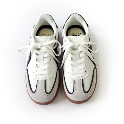 ELITE CLASSIC WHITE BLACK DK GUM NEW