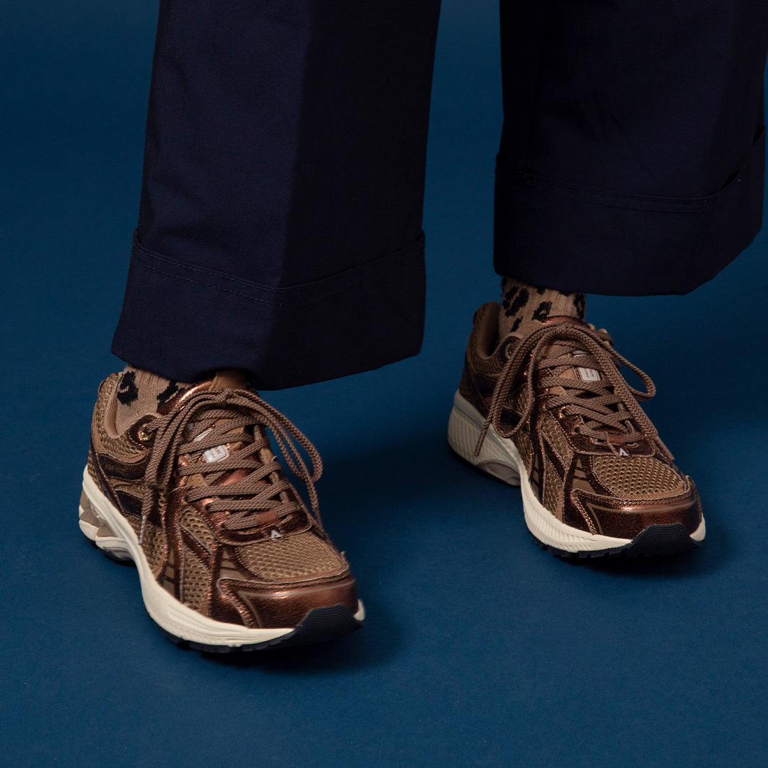 CITY RUN CR024 DK WINE METALLIC TAN