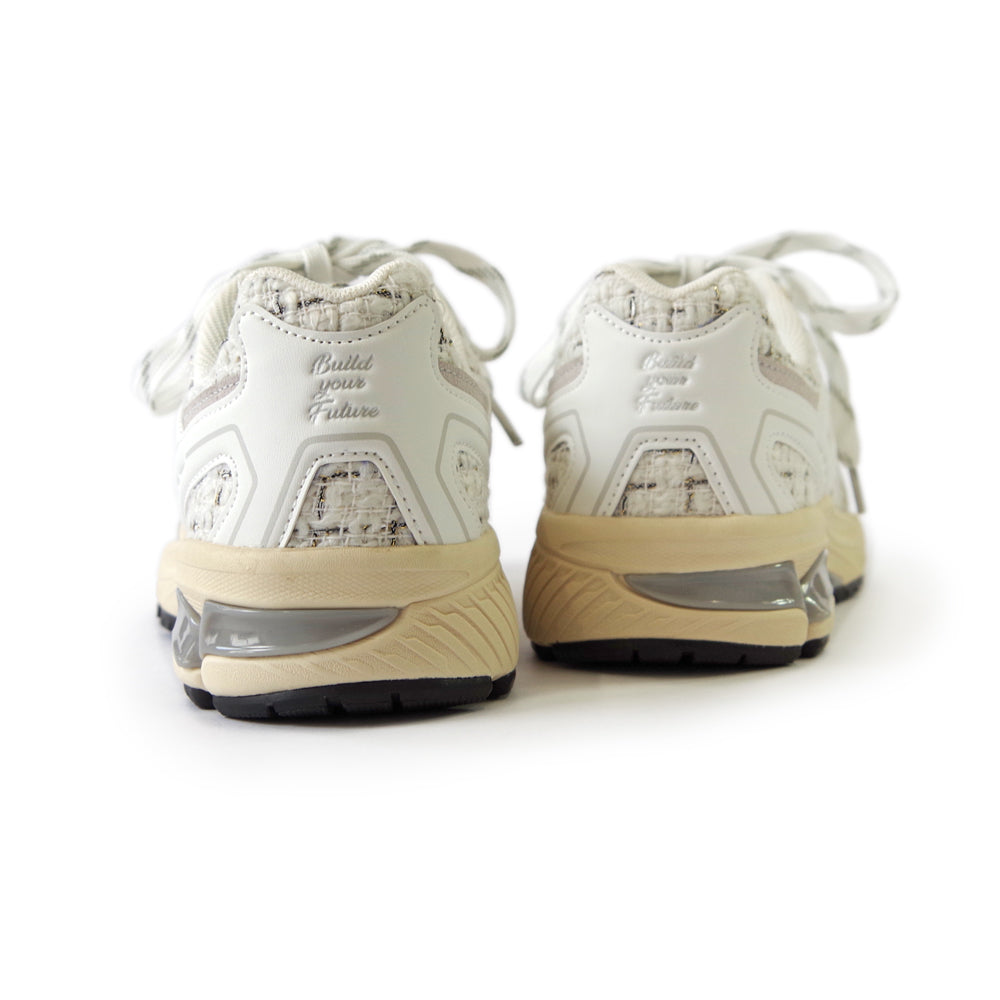 CITY RUN WHITE TWEED