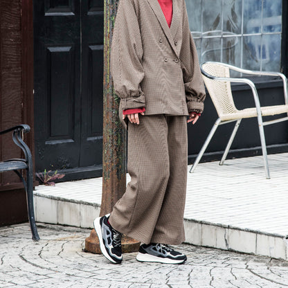 CONCRETE BLACK GREY TAN