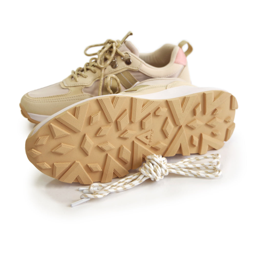 VISION TREK OFF WHITE TAN